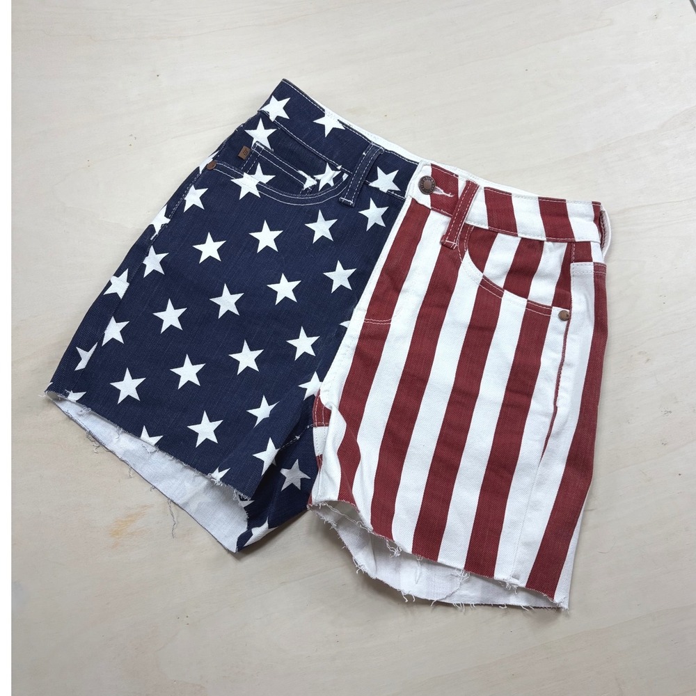 Judy Blue American Flag Denim Shorts Stars and Stripes Raw Hem JB150273 P Small